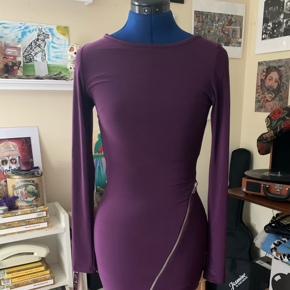 Fashion nova dress size Xs/S plum color